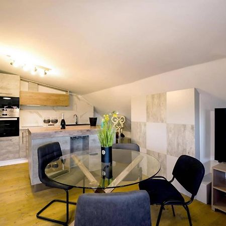 בורגאס Peace & Quiet Apartment מראה חיצוני תמונה