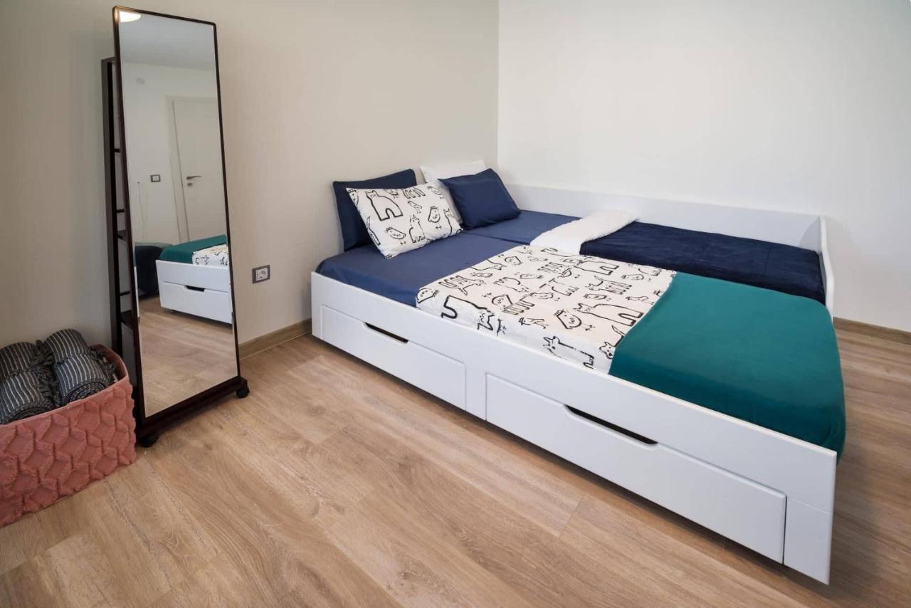בורגאס Peace & Quiet Apartment מראה חיצוני תמונה